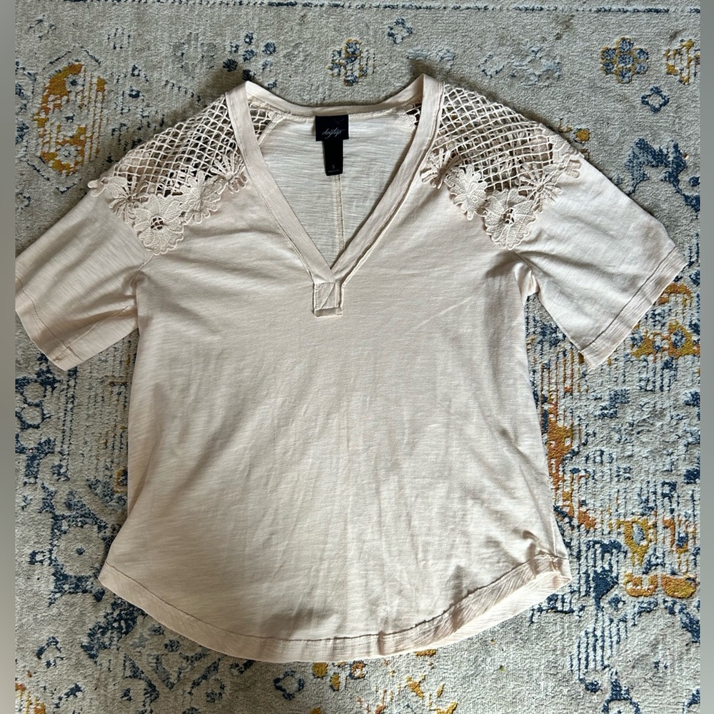 NWOT Daytrip top!